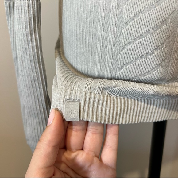 LULULEMON REST LESS PULLOVER - Picture 9 of 11